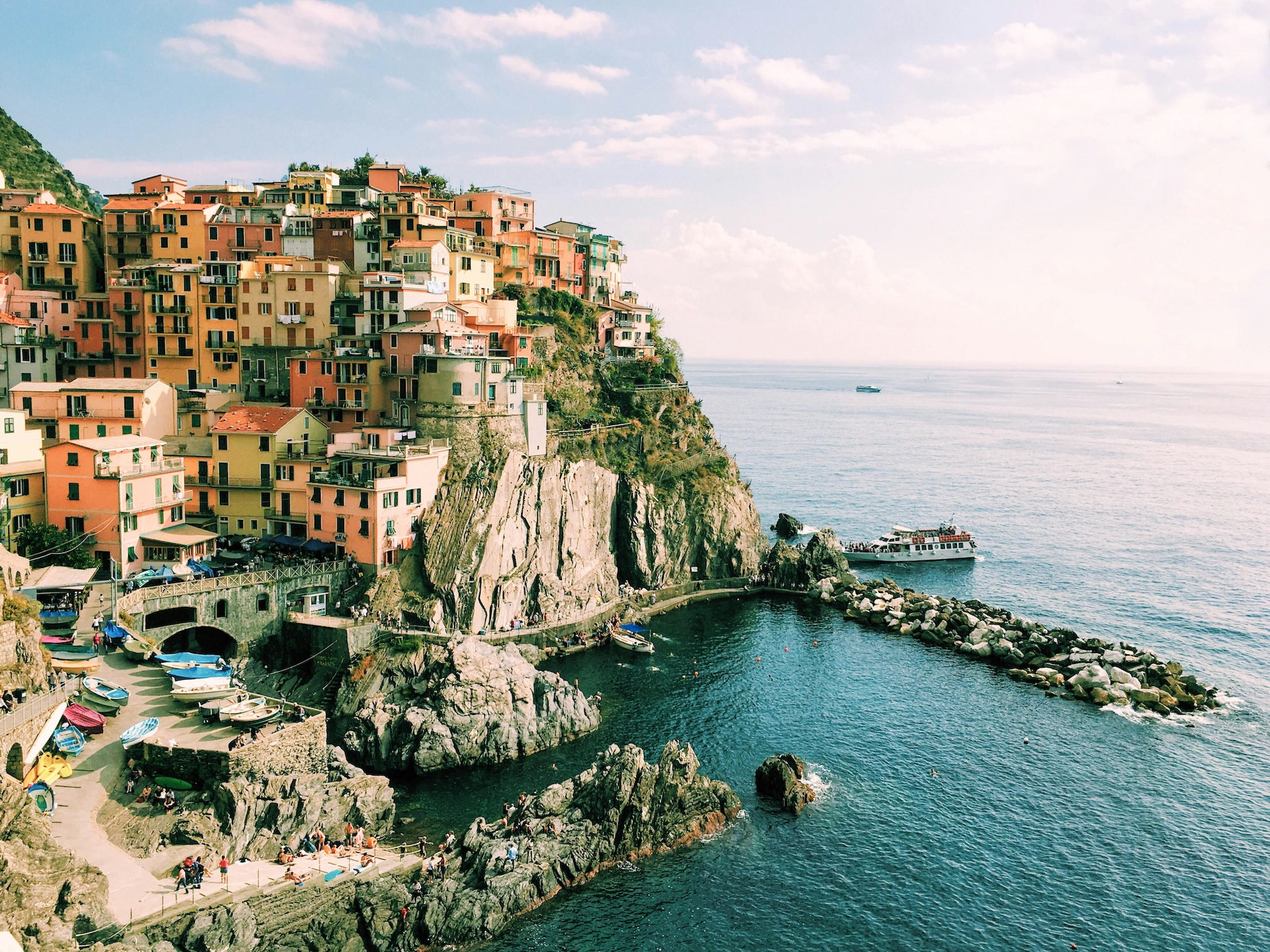 Colorful buildings along the coast of Cinque Terre, Italy
